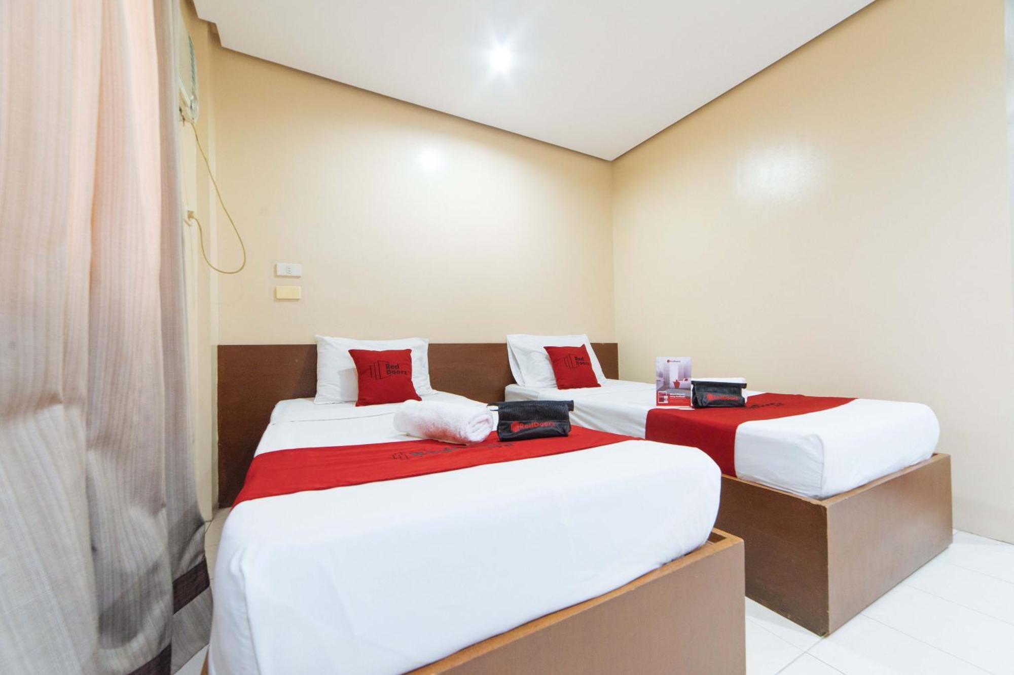 Reddoorz Near Olongapo Bus Terminal Hotell Eksteriør bilde